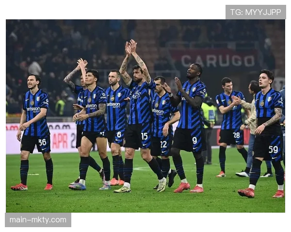 国米次回合变阵4-2-3-1激活恰尔汗奥卢，中场双核驱动逆转科莫